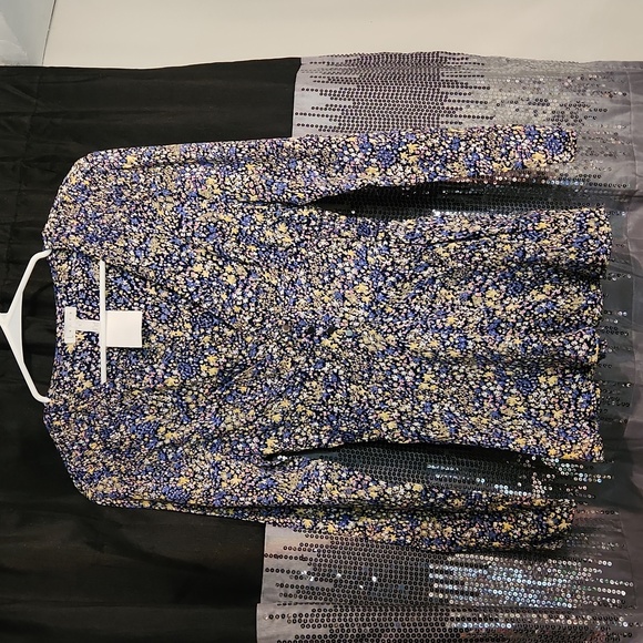 ⚫️NWT LEITH FLORAL SMOCKED TOP - Picture 2 of 2